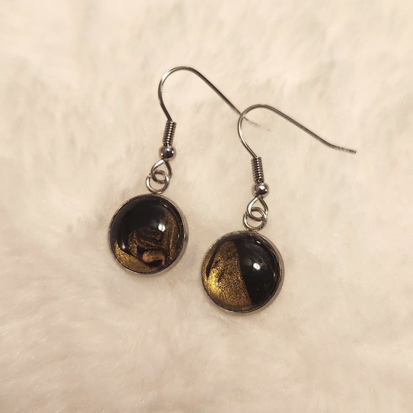 NEW Handmade Black and Gold Acrylic Swirl Drop Earrings - Picture 2 of 3